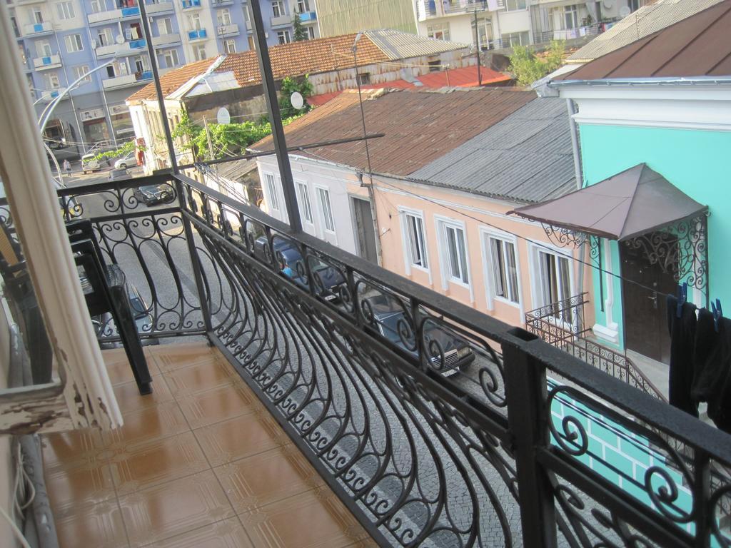 Metaxa Guesthouse باتومي الغرفة الصورة